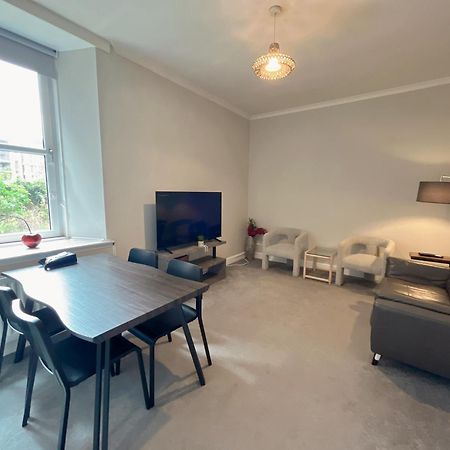 Two Bed Apartment 에든버러 외부 사진