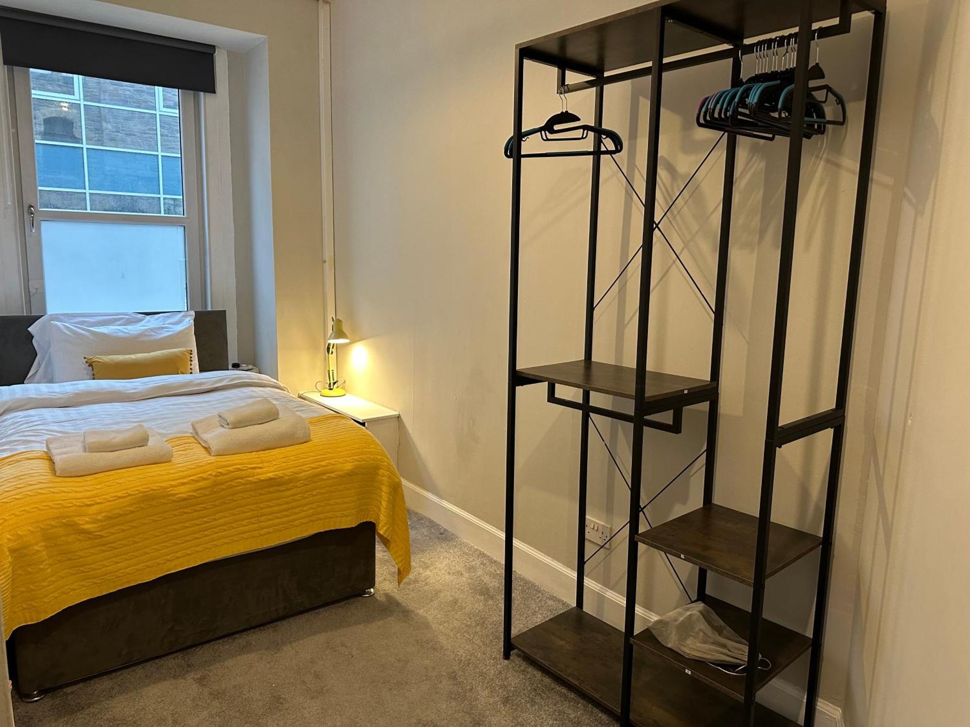 Two Bed Apartment 에든버러 외부 사진